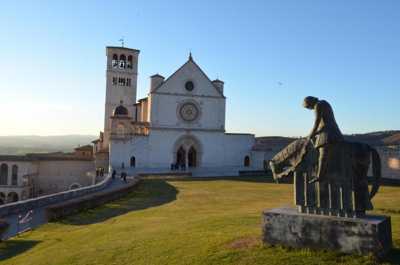 La Casa Dell'Artista Leilighet Assisi Eksteriør bilde