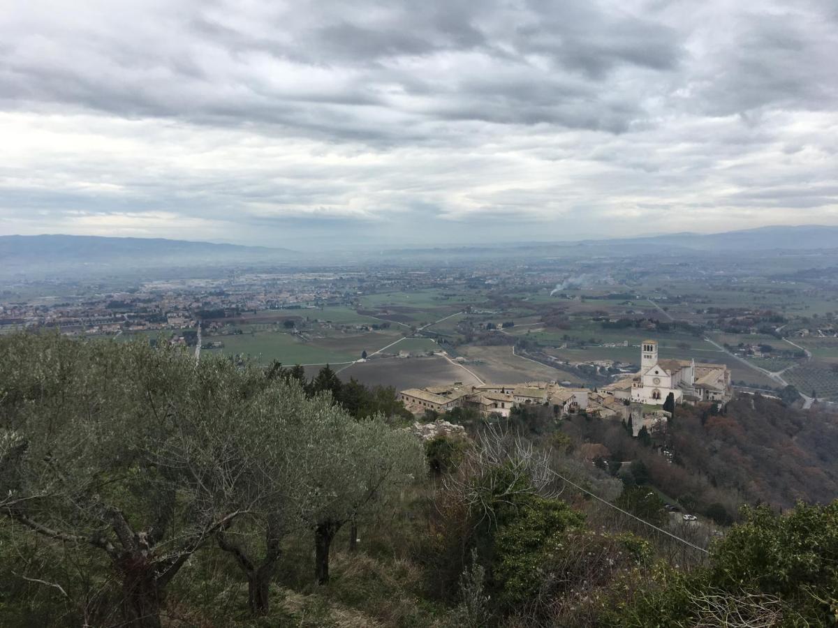 La Casa Dell'Artista Leilighet Assisi Eksteriør bilde