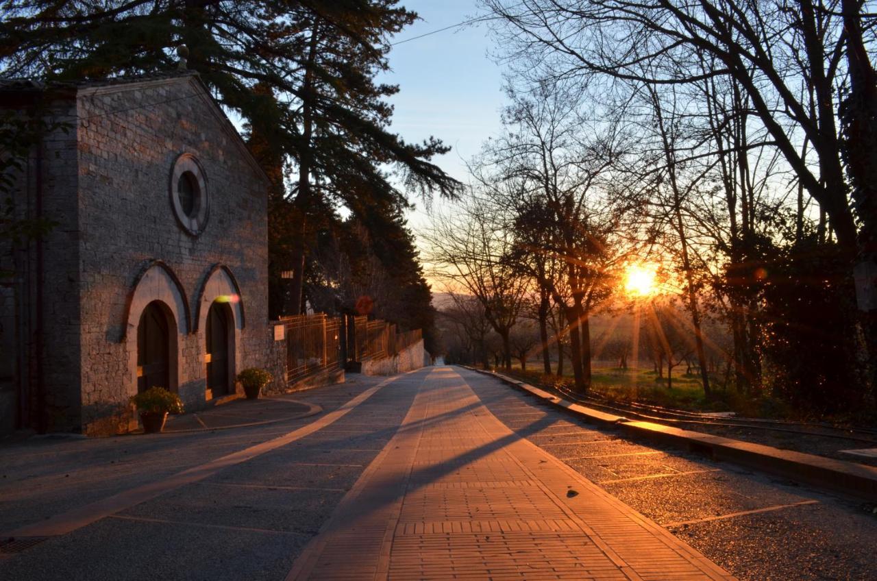 La Casa Dell'Artista Leilighet Assisi Eksteriør bilde