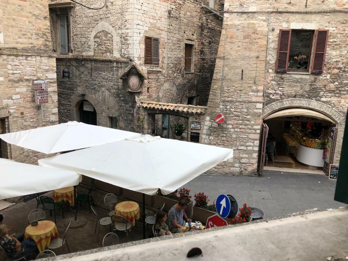 La Casa Dell'Artista Leilighet Assisi Eksteriør bilde